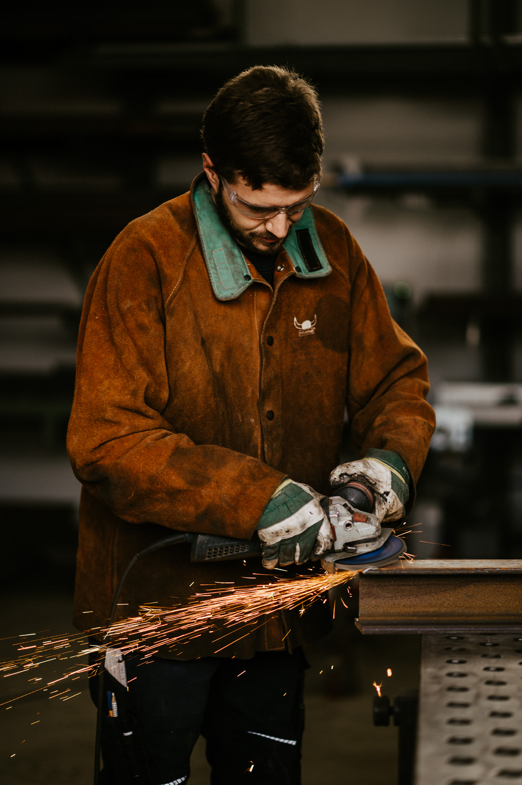 metallbau_schlosserei_bergmaier_landshut_stock_schleifen_flexen_michael_001