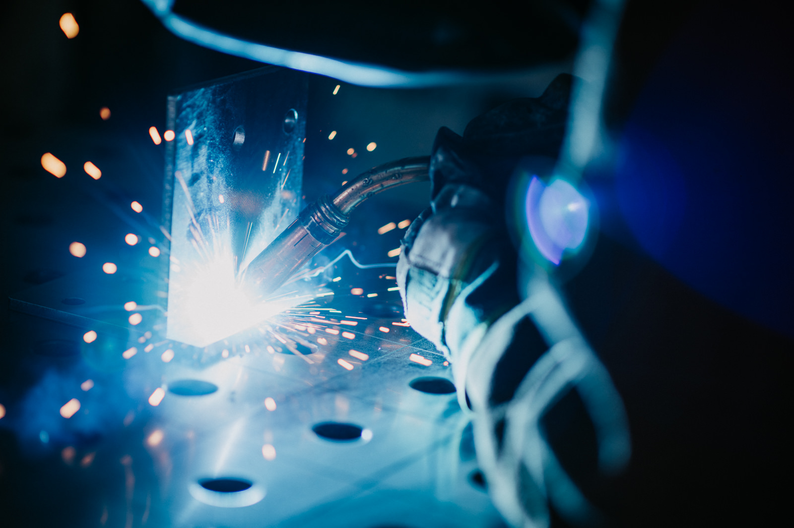 metallbau_schlosserei_bergmaier_landshut_stock_schweissen_001